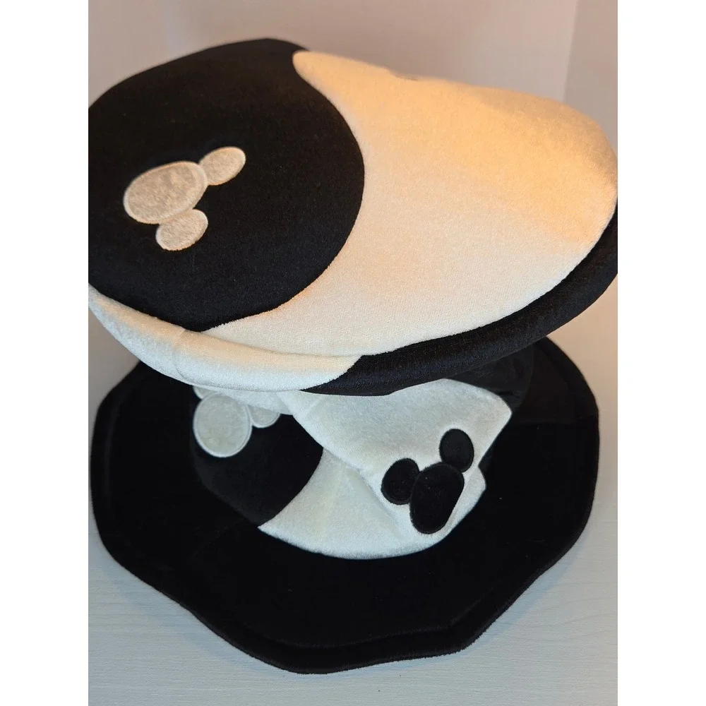 Disneyland Walt Disney World Mickey Mouse Yin Yang Velvet Top Hat Mad Hatter